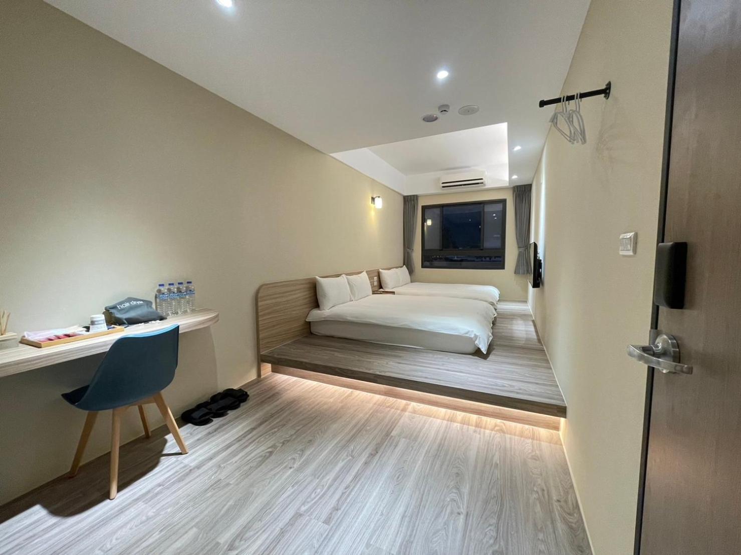 Shuntai Inn Fengshan  Ngoại thất bức ảnh