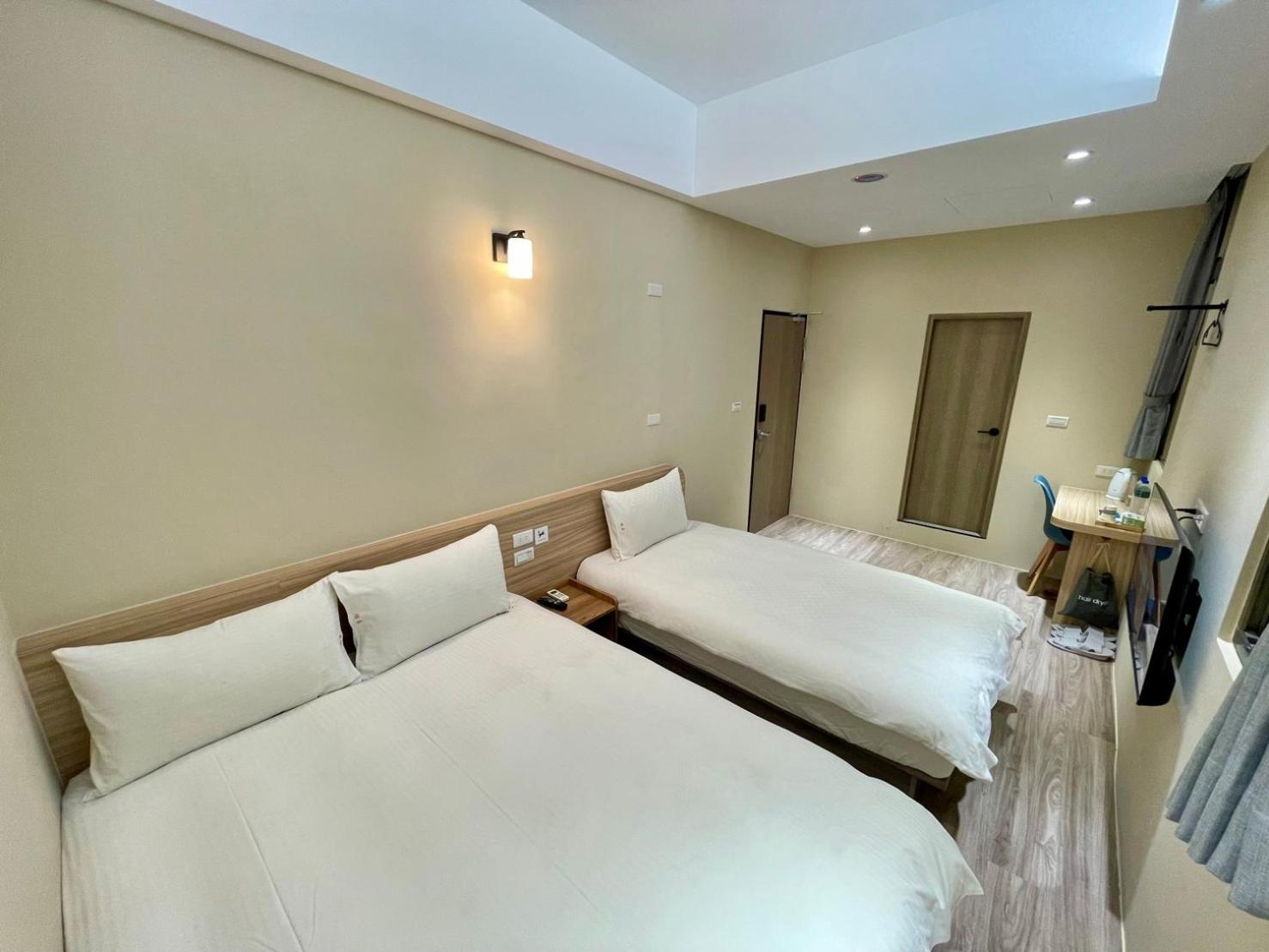 Shuntai Inn Fengshan  Ngoại thất bức ảnh